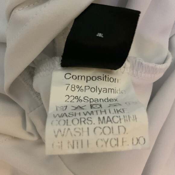 SHEIN Cropped Workout Tank Top Cutout Back S Acttivewear Athleisure Casual - Picture 8 of 9